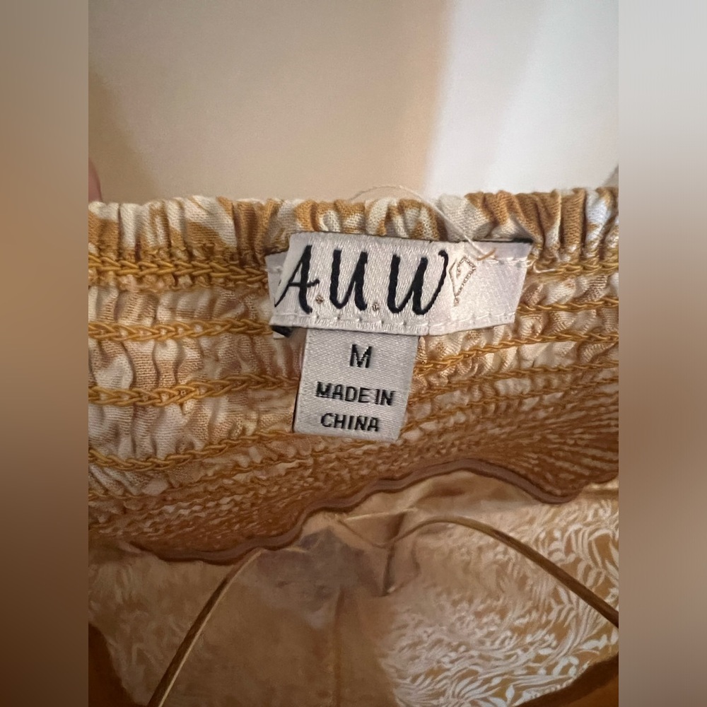 Dress - Picture 3 of 4